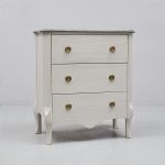 1325 3334 CHEST OF DRAWERS